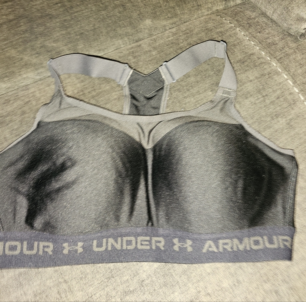 Under Armour Sports Bra